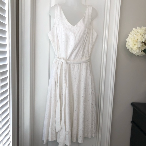 Taylor Cotton Embroidered Dress - Picture 4 of 16